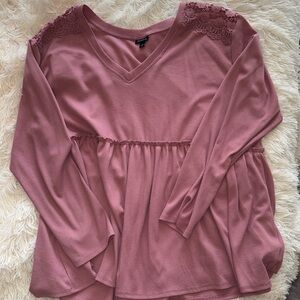 Torrid size 3X long sleeve pinkish-purple top